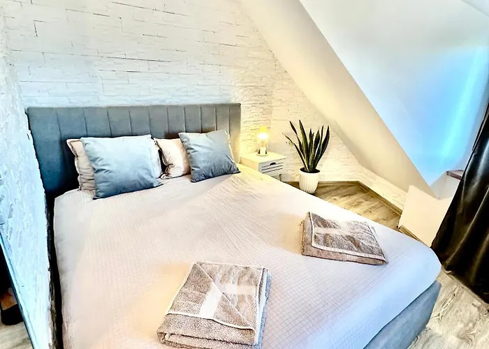 Апартаменты Panorama Монтана